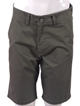 Bermuda Básica Masculina Chino Reta Em Sarja KTNUNATSI Hering Verde