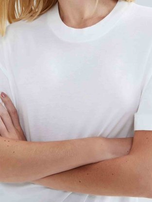 Blusa Manga Curta Estonada Feminina Adulto 4H1N Hering Off  White