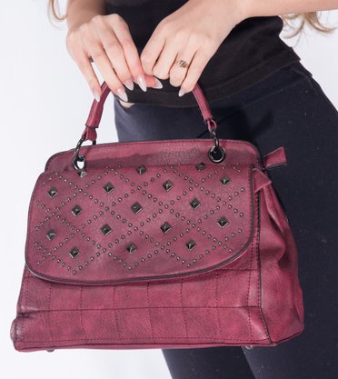 Bolsa De Mão Feminina Adulto Sintética Com Detalhe de Tachas X-6074 CH&LR Vinho