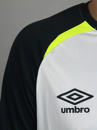 Camiseta Manga Curta Unissex Adamant U13TW00573 Umbro Branco