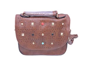 Bolsa De Ombro Feminina Adulto Sintética Com Detalhe De Pedras L71053 KL Wain Café