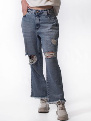 Calça Jeans Feminina Adulto Cropped Reta Com Detalhe Destroyed 4166 Leris Jeans